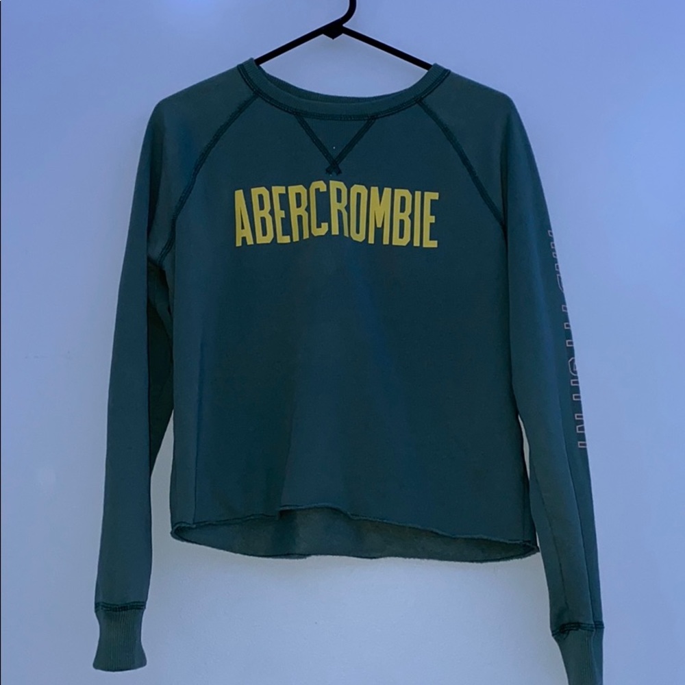 abercrombie cropped crew neck